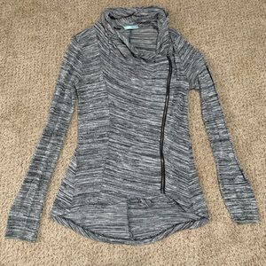 Women’s Jacket/Zip Up